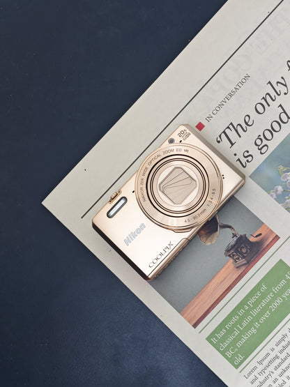 Used Nikon Coolpix S7000 gold Digital Camera [No charger] #22073320