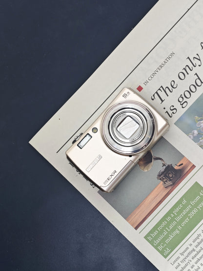 Used Fujifilm Finepix F200 EXR gold Digital Camera [with box]