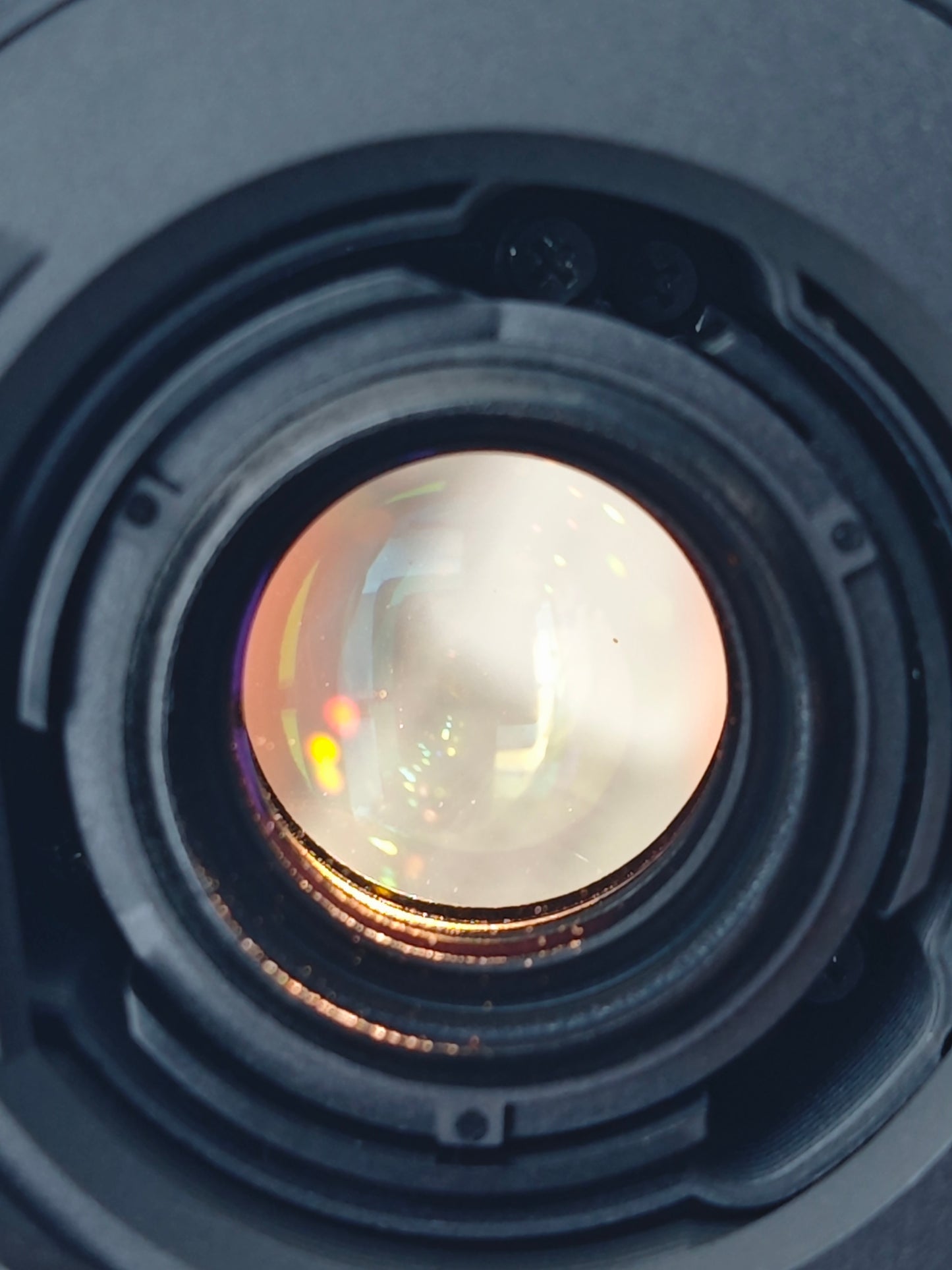 Canon EOS 7s with Tamron AF Aspherical XR Di LD [IF] 28-300 mm F3.5-6.3 Macro