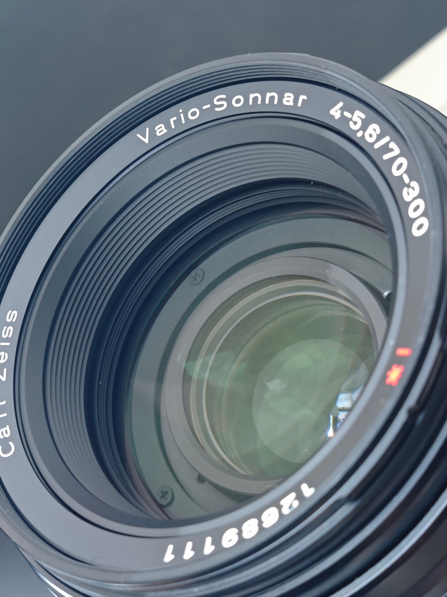 Contax N1 with Vario-Sonnar 70-300mm F4-5.6 [+Battery Holder P-9]