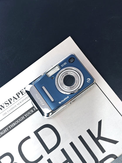 Used Fujifilm FinePix A500 Digital Camera