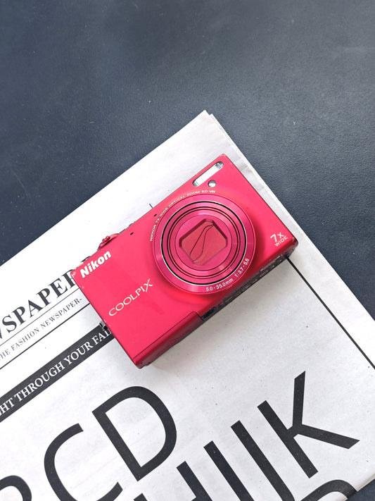 Used Nikon Coolpix S6100 red Digital Camera [No charger]
