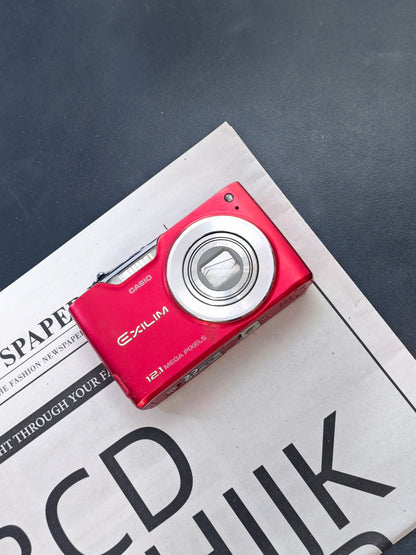 Used Casio EXILIM EX-Z450 red Digital Camera [No charger]