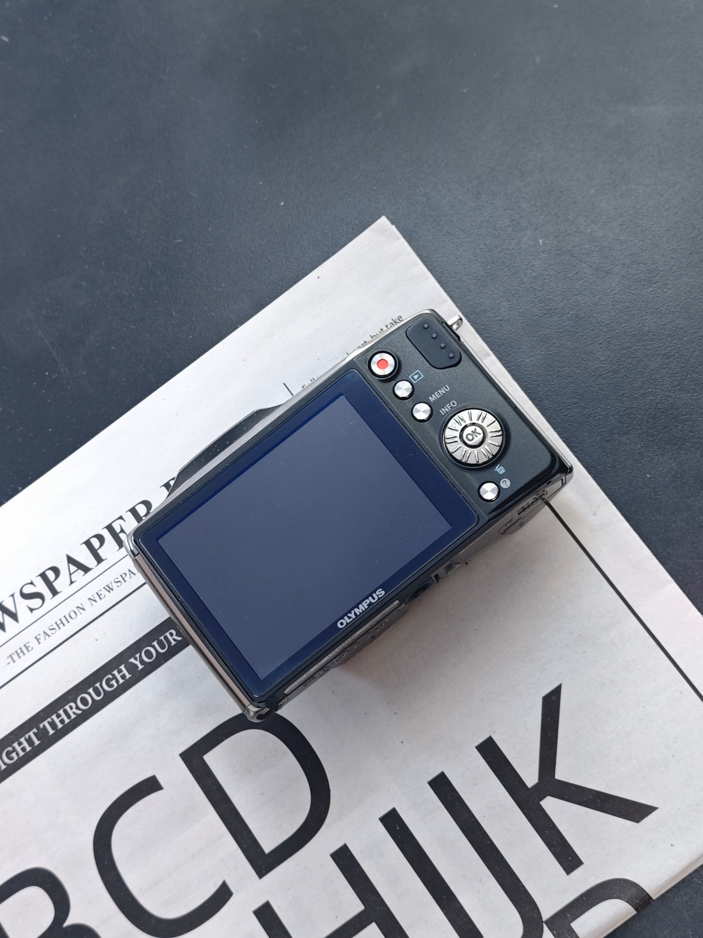 *READ* Used Olympus SZ-11 silver Digital Camera [with box]