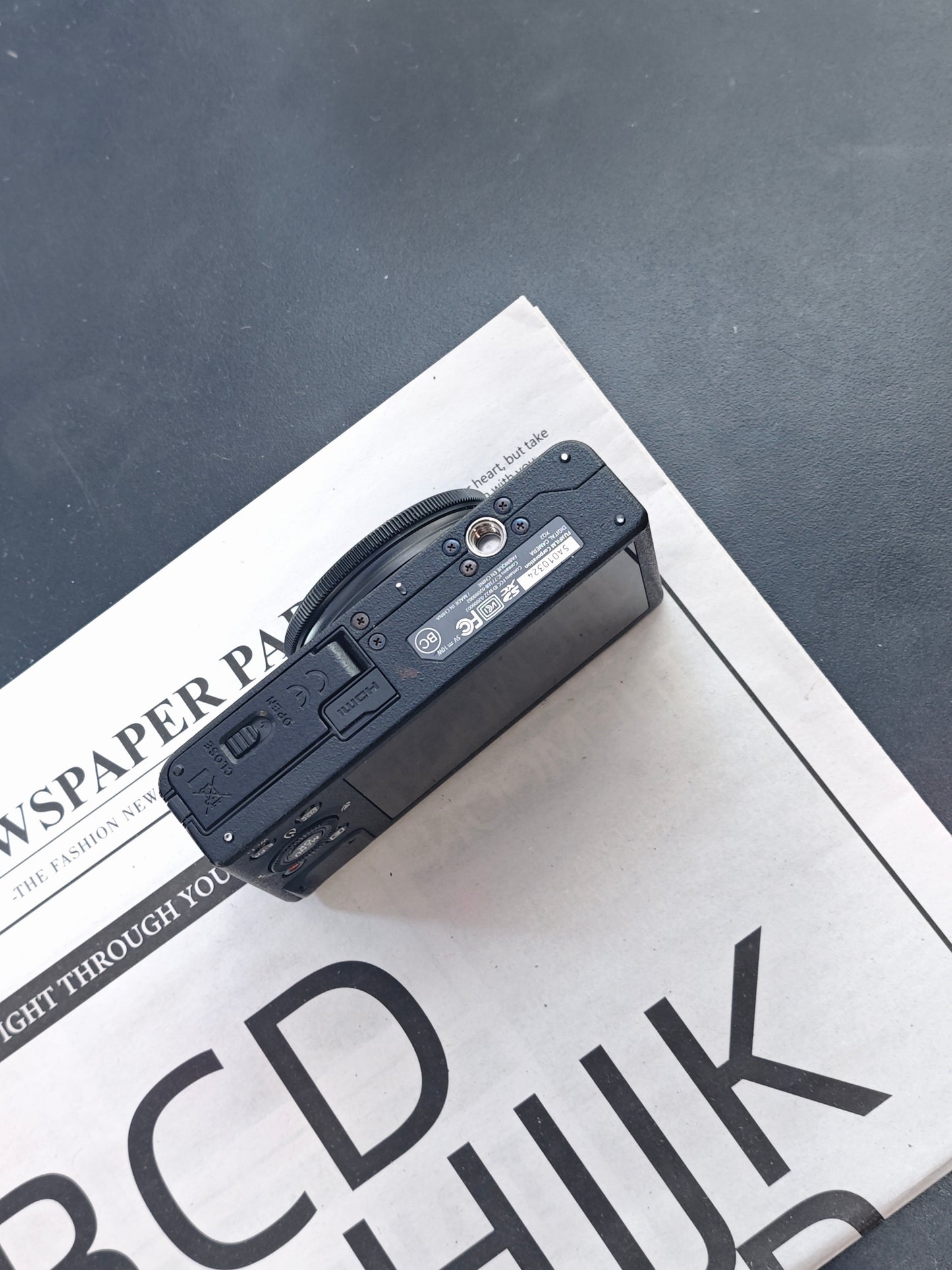 Used Fujifilm XQ2 black Digital Camera [with box]