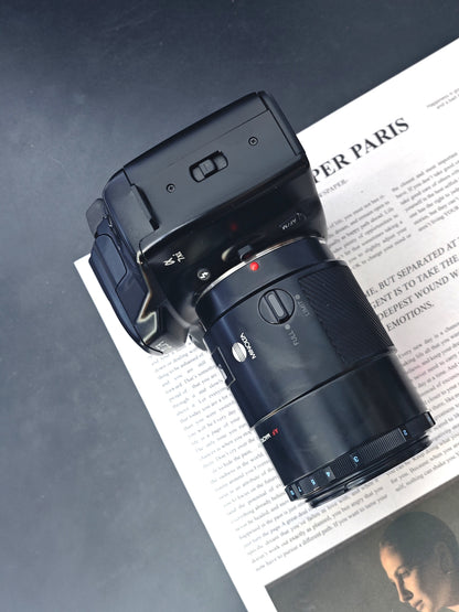 Minolta α7xi with AF Micro 100mm F2.8