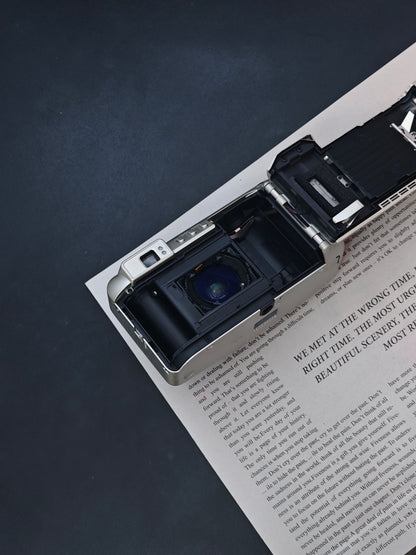 Konica Minolta Zoom 160c Date