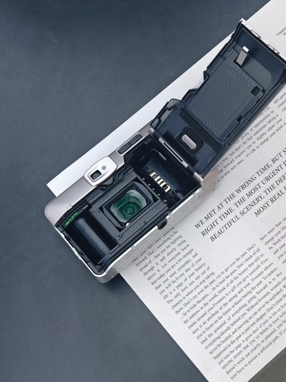 Fujifilm Zoom Date 76S