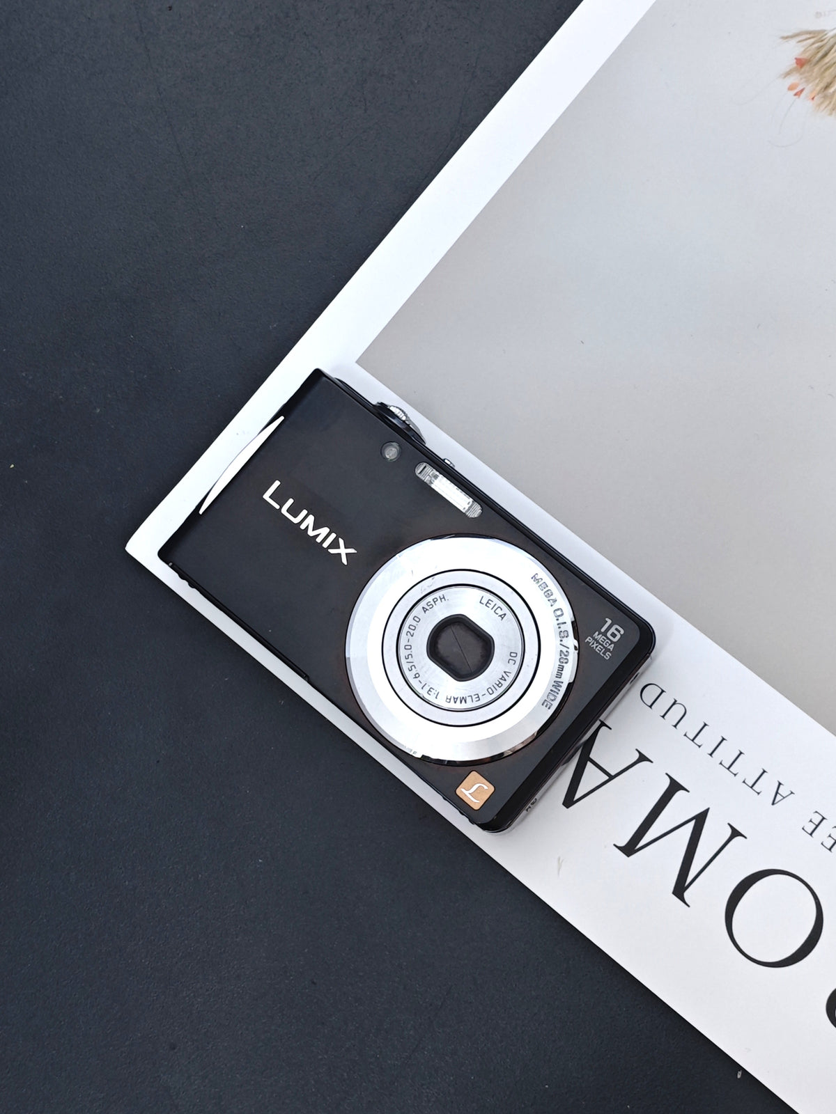 Used Panasonic Lumix DMC-FH5 black Digital Camera [JPN only, No charger]