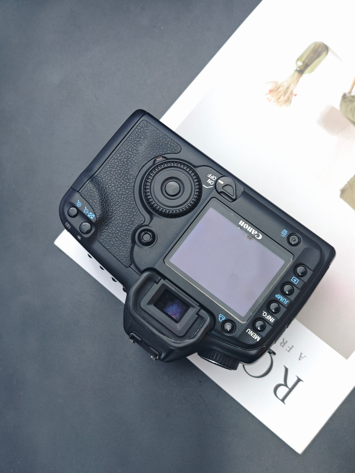 Used Canon EOS 5D with Zoom Lens EF 24-105mm F4 L IS USM