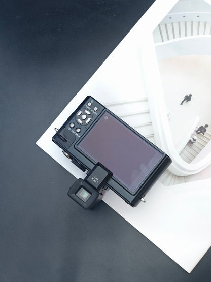 Used Leica D-LUX 5 Digital Camera [+EVF1, No charger]
