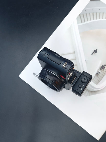 Used Leica D-LUX 5 Digital Camera [+EVF1, No charger]
