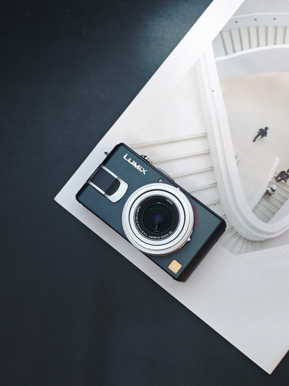 Used Panasonic Lumix DMC-LX1 black Digital Camera [with box] #EP5LA04393
