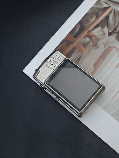 *READ* Used Panasonic Lumix DMC-TZ3 silver Digital Camera #FH8AD04869