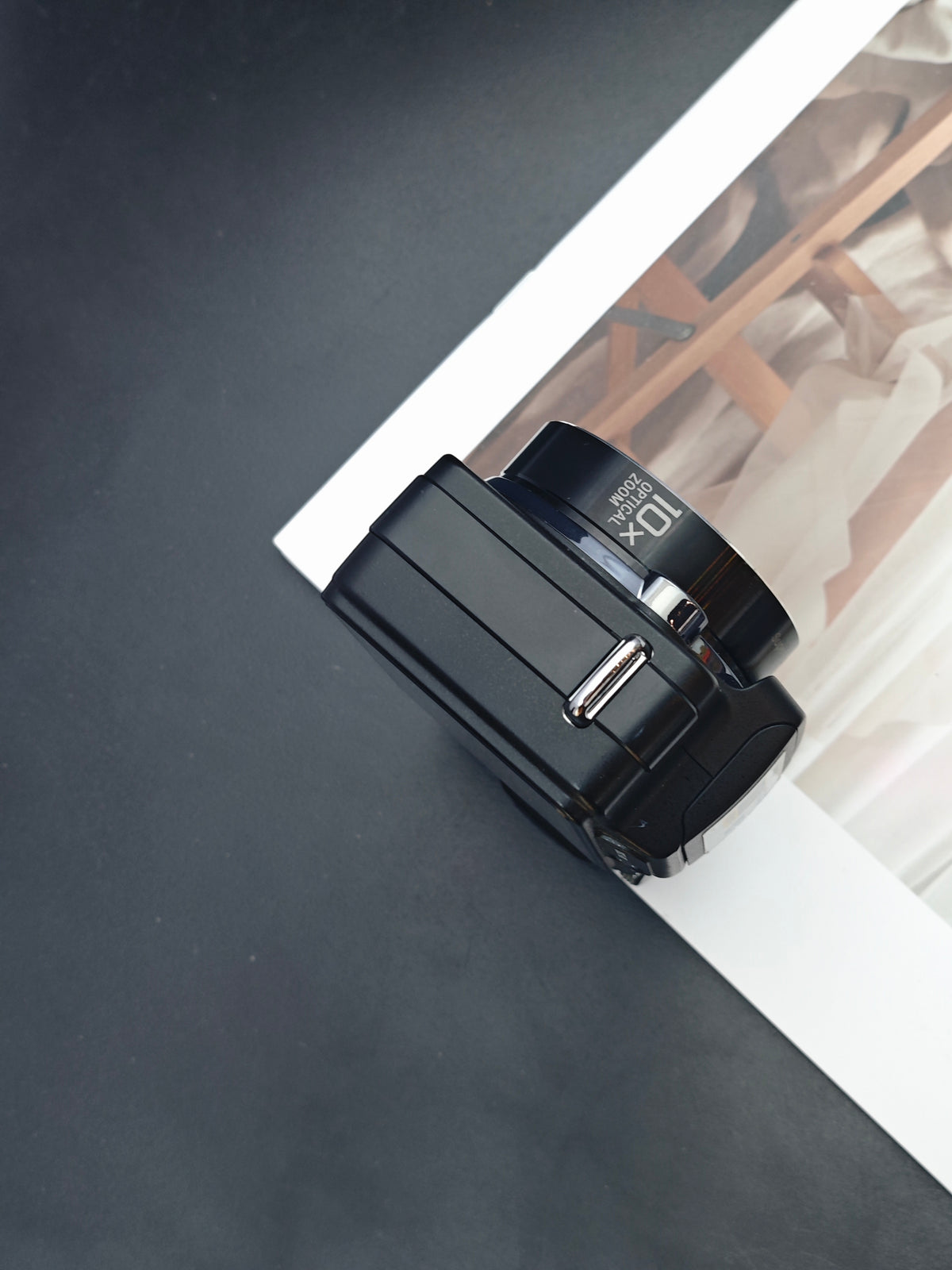 Used Sony Cyber-shot DSC-H10 black Digital Camera [JPN only, No charger]
