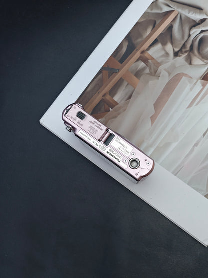 Used Panasonic Lumix DMC-FS20 pink Digital Camera [JPN only]