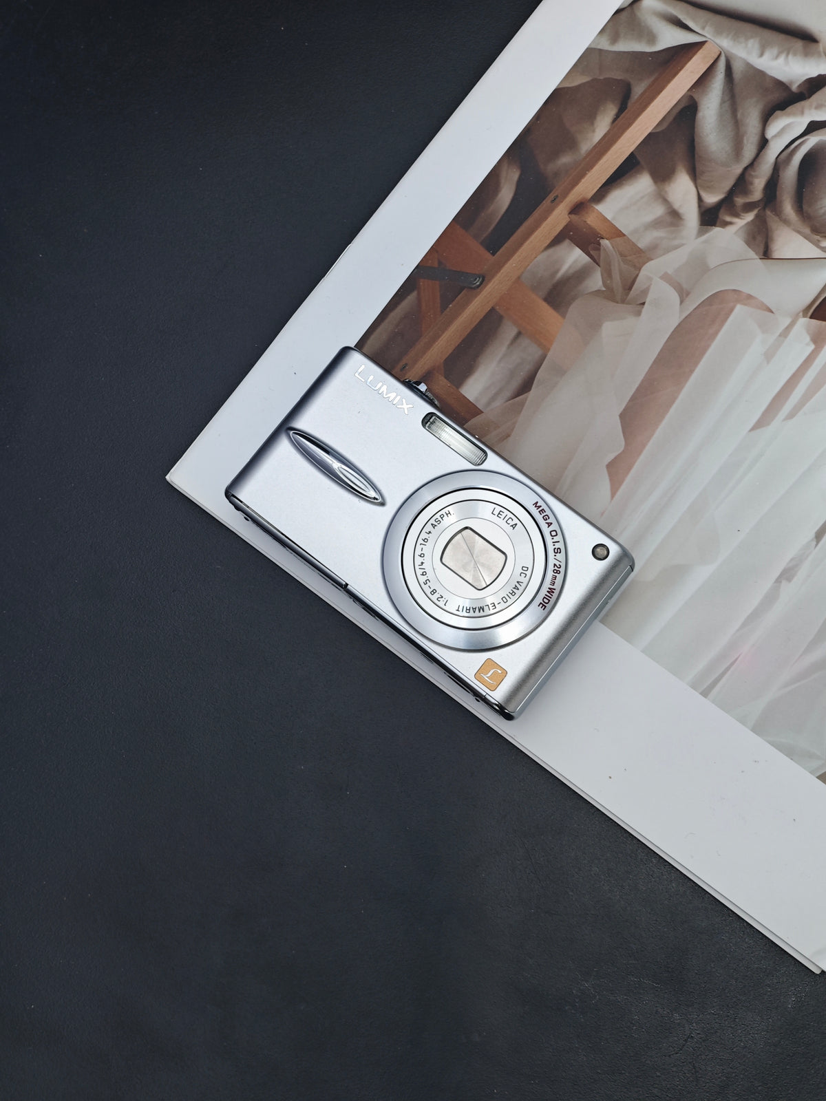 Used Panasonic Lumix DMC-FX30 silver Digital Camera [with box]