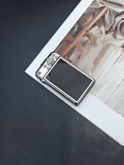 Used Casio EXILIM EX-S10 silver Digital Camera [No charger]