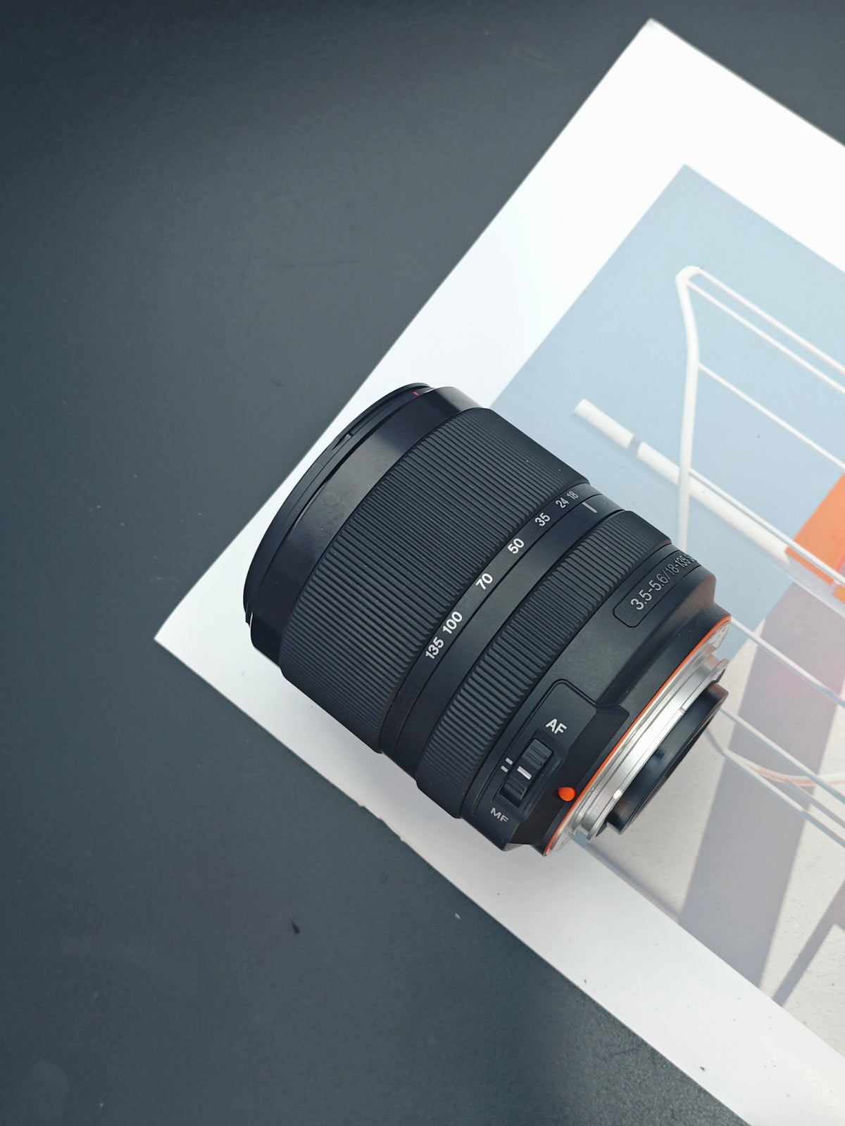 Sony DT 18-135mm F3.5-5.6 SAM [SAL18135]