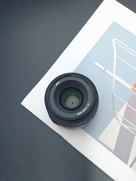 Sony DT 35mm F1.8 SAM [SAL35F18]