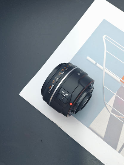 Sony DT 35mm F1.8 SAM [SAL35F18]