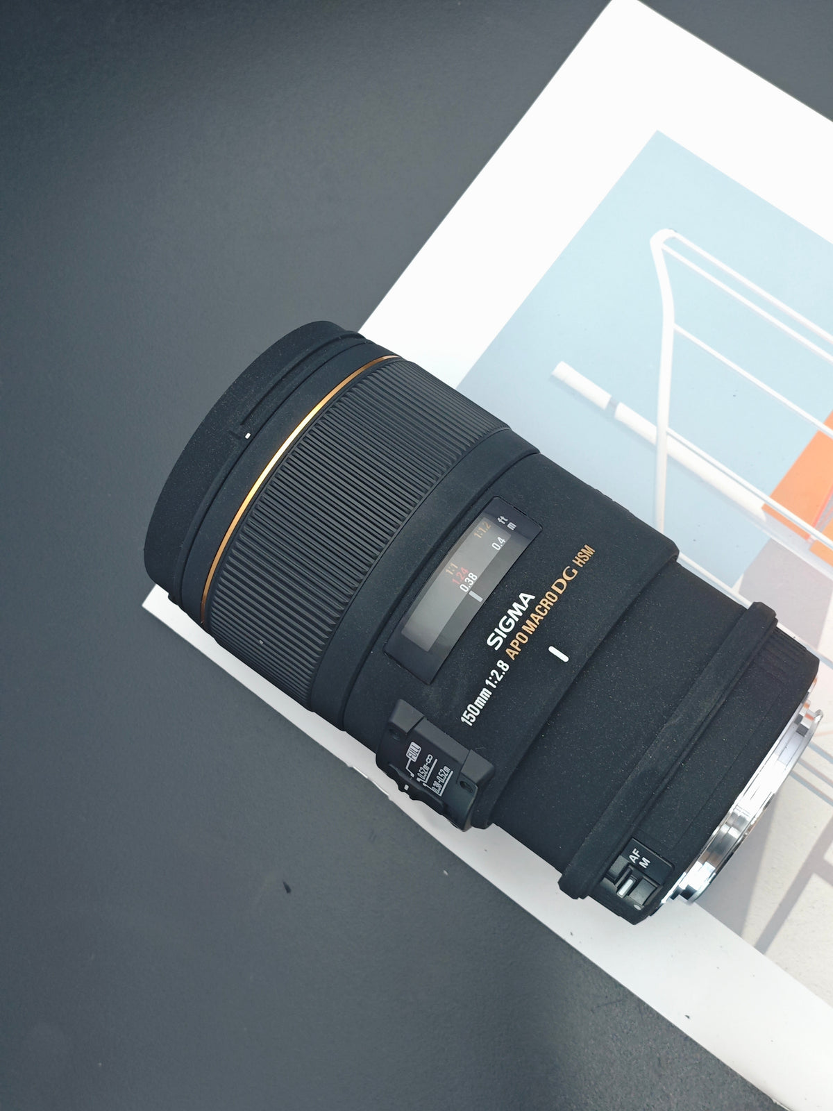 Sigma 150mm F2.8 APO Macro EX DG HSM [EF mount]