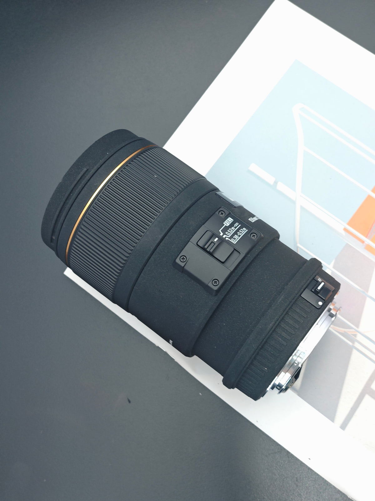 Sigma 150mm F2.8 APO Macro EX DG HSM [EF mount]
