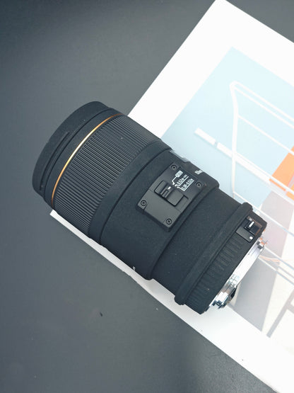 Sigma 150mm F2.8 APO Macro EX DG HSM [EF mount]