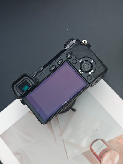 Used Sony NEX-6 with E 16-50mm F3.5-5.6 OSS [JPN only]
