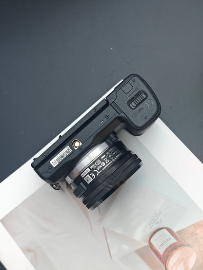 Used Sony NEX-6 with E 16-50mm F3.5-5.6 OSS [JPN only]