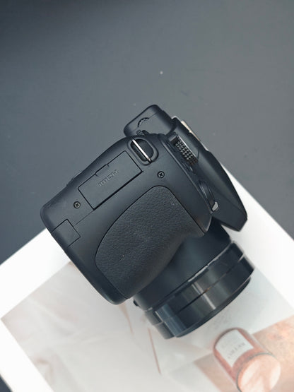 Used Panasonic Lumix DC-FZ85 Digital Camera [with box]