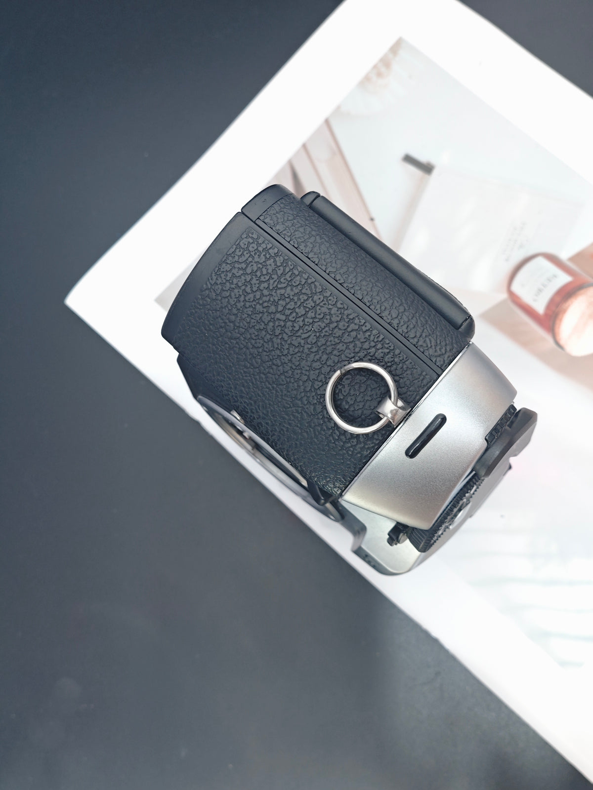 Leica R8 Silver Chrome body