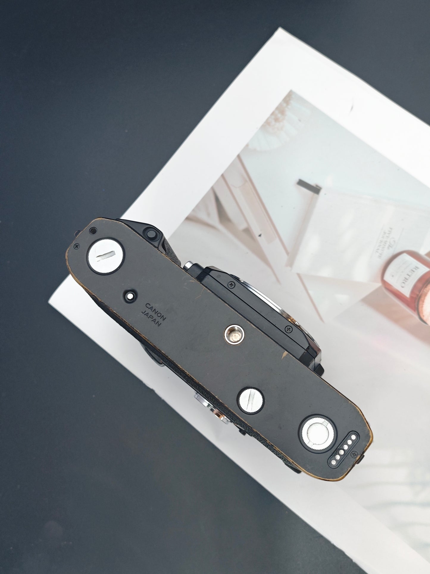 *READ* Canon New F-1 body #162117