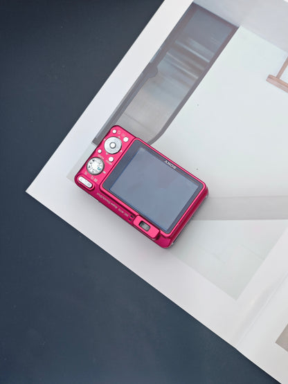 Used Sony Cyber-shot DSC-W170 red Digital Camera [JPN only, No charger]