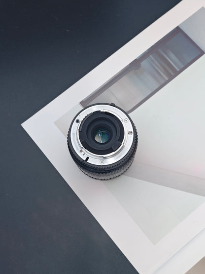 Nikon AF Nikkor 28-70mm F3.5-4.5