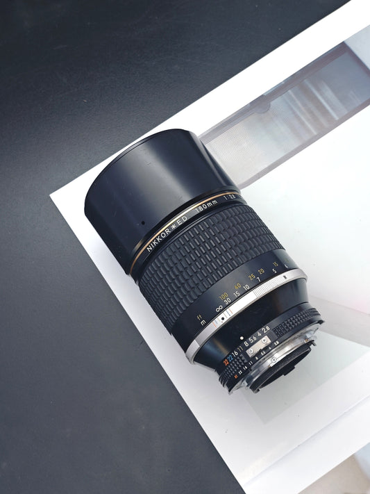 *READ* Nikon ED Nikkor 180mm F2.8 Ai-S #425665
