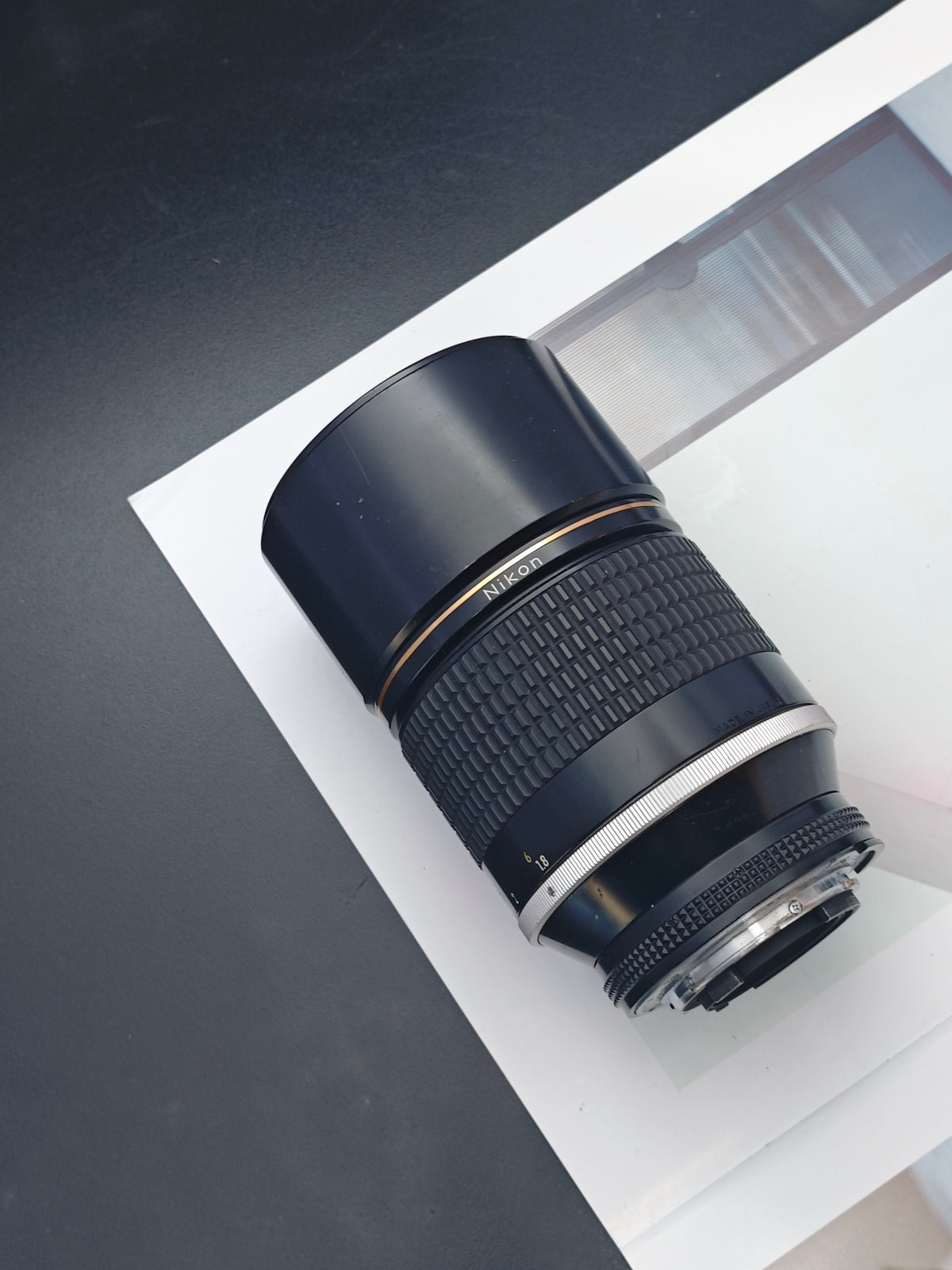 *READ* Nikon ED Nikkor 180mm F2.8 Ai-S #425665