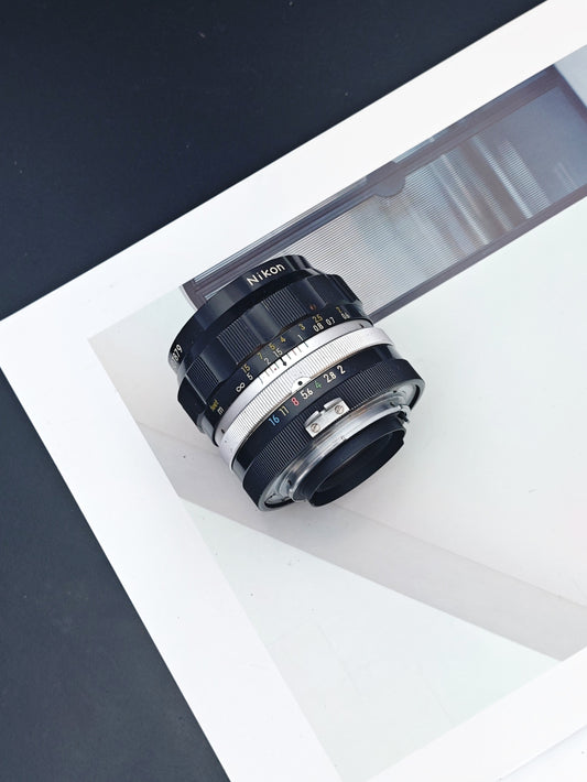 Nikon Nikkor-O Auto 35mm F2 Non-Ai