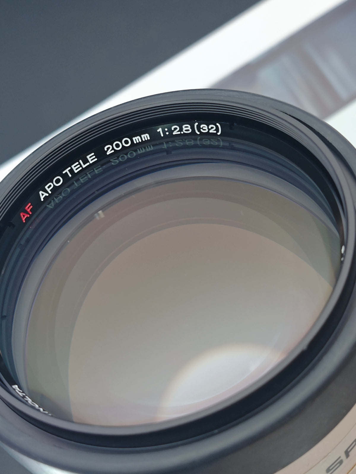 Minolta AF APO Tele Tele 200mm F2.8