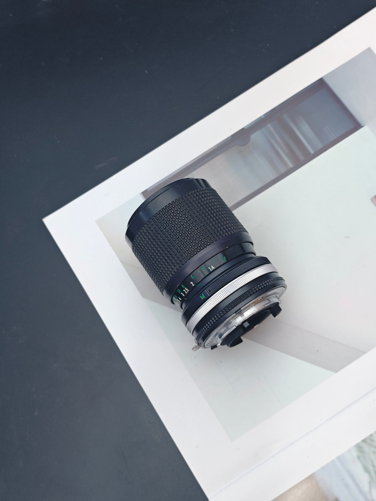 Nikon Zoom-Nikkor 35-105mm F3.5-4.5 Ai-S