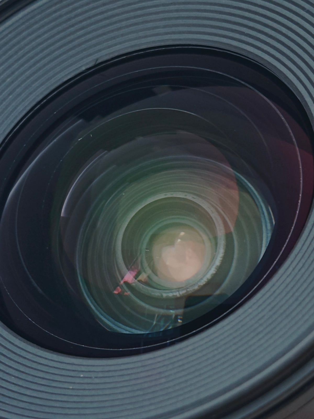 Canon Lens EF 20mm F2.8 USM