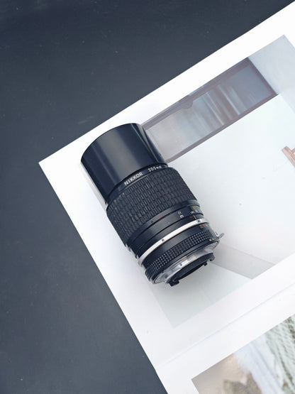 Nikon Nikkor 200mm F4 Ai