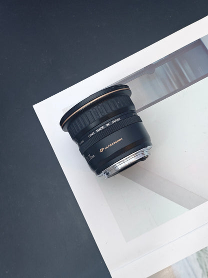 *READ* Canon Zoom Lens EF 20-35mm F3.5-4.5 USM #0700862H