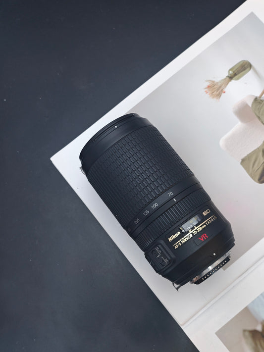 Nikon AF-S Nikkor 70-300mm F4.5-5.6 G ED VR #2000560