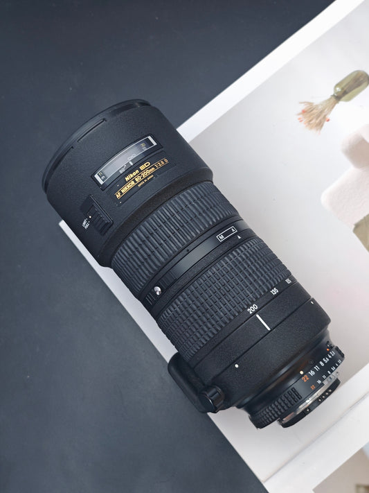 Nikon  ED AF Nikkor 80-200mm F2.8 D (Two-Ring version) #717715