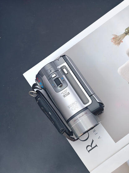 Used Canon IVIS HF10 camcorder