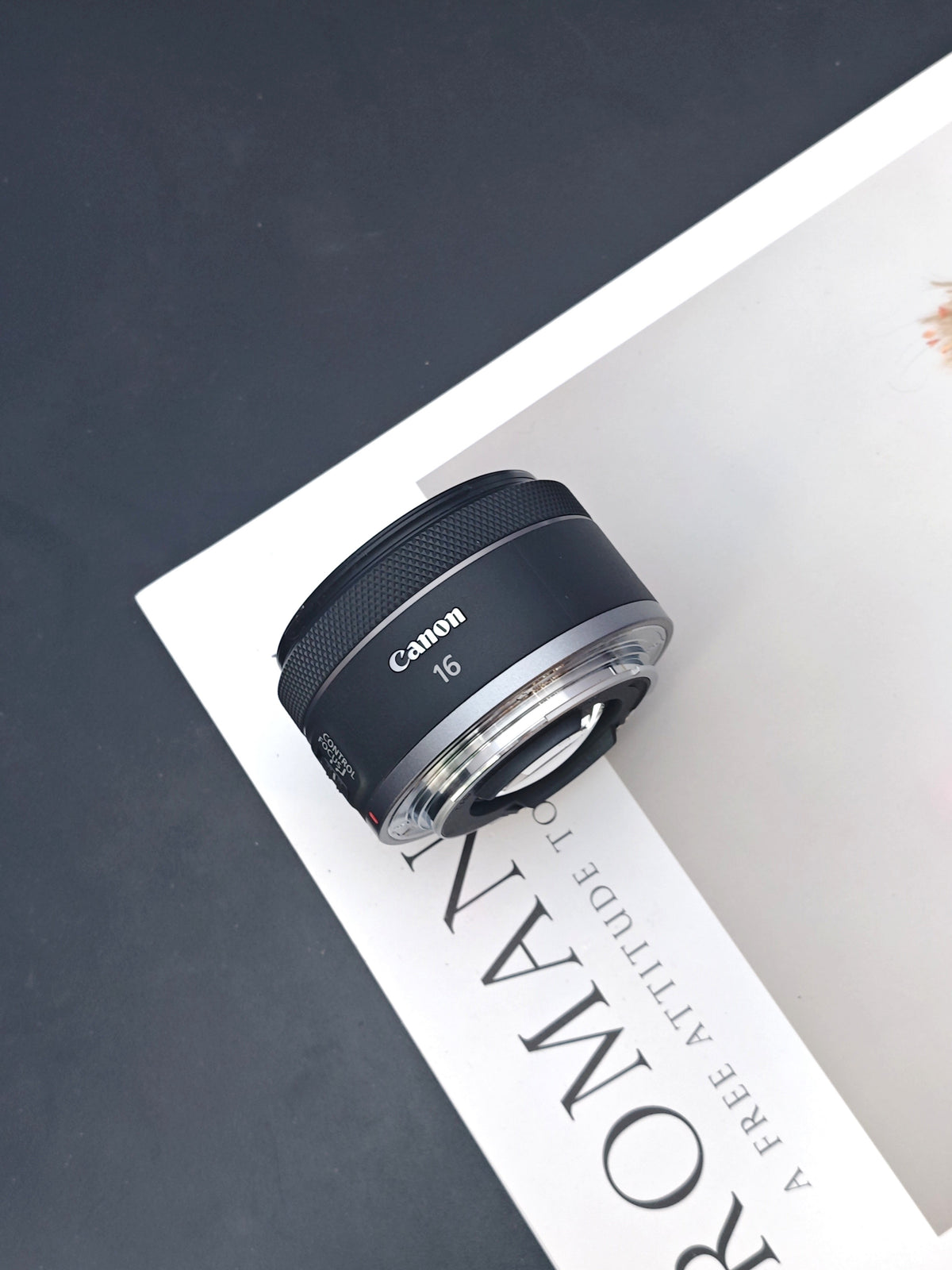 Canon Lens RF 16mm F2.8 STM