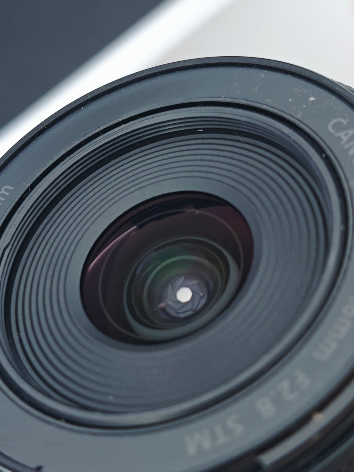 Canon Lens RF 16mm F2.8 STM