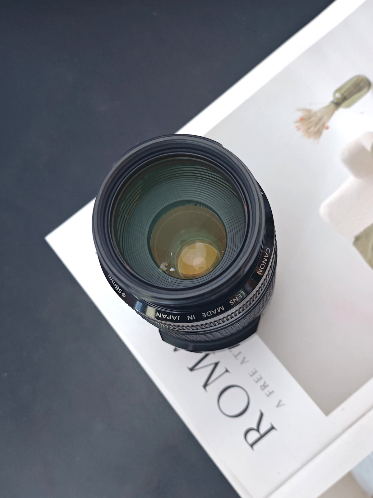 Canon Zoom Lens EF 70-300mm F4-5.6 IS USM