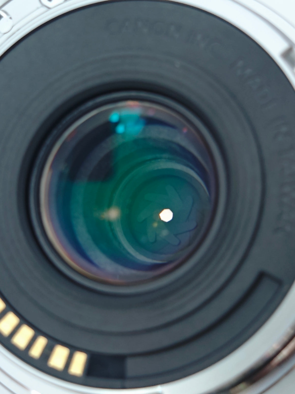 Used Canon EOS M2 with Canon Lens EF-S 22mm f2 STM and EF-M 18-55mm F3.5-5.6 IS STM [+Speedlite 90EX]